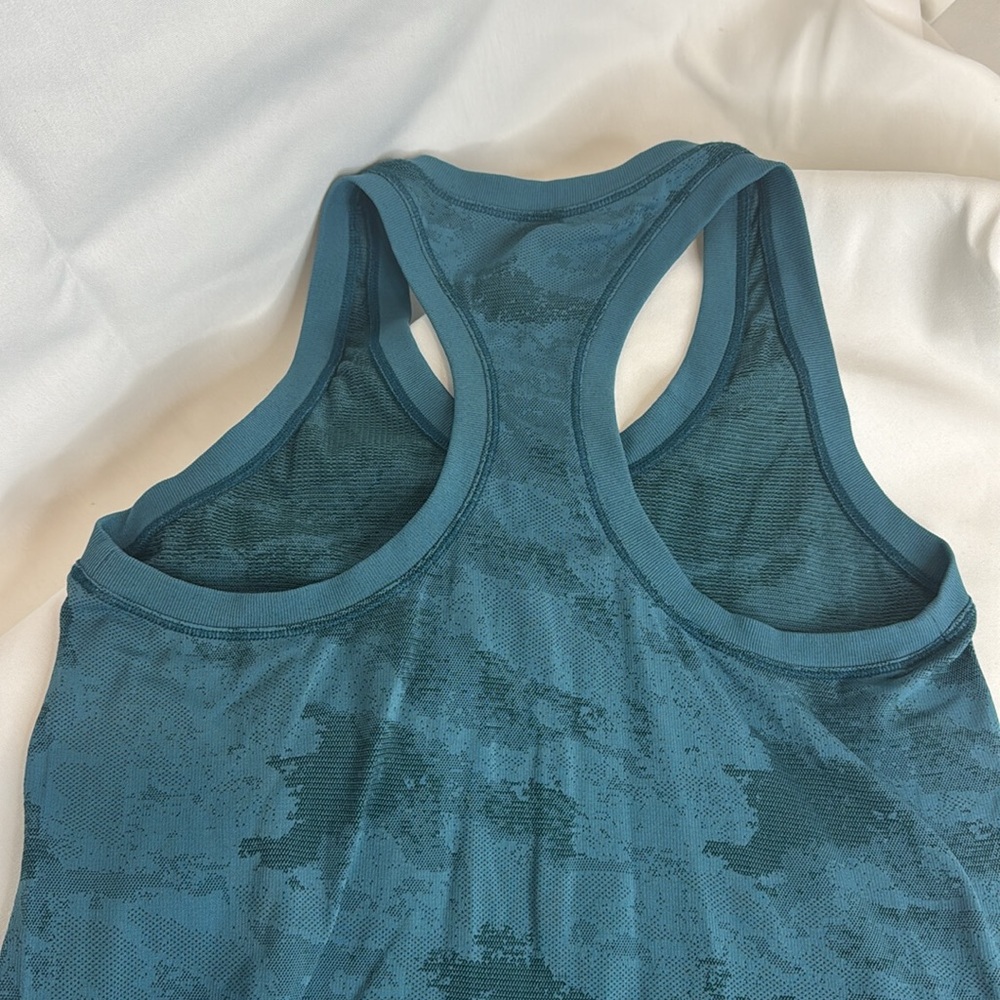 Athleta Teal Momentum Camo Tank